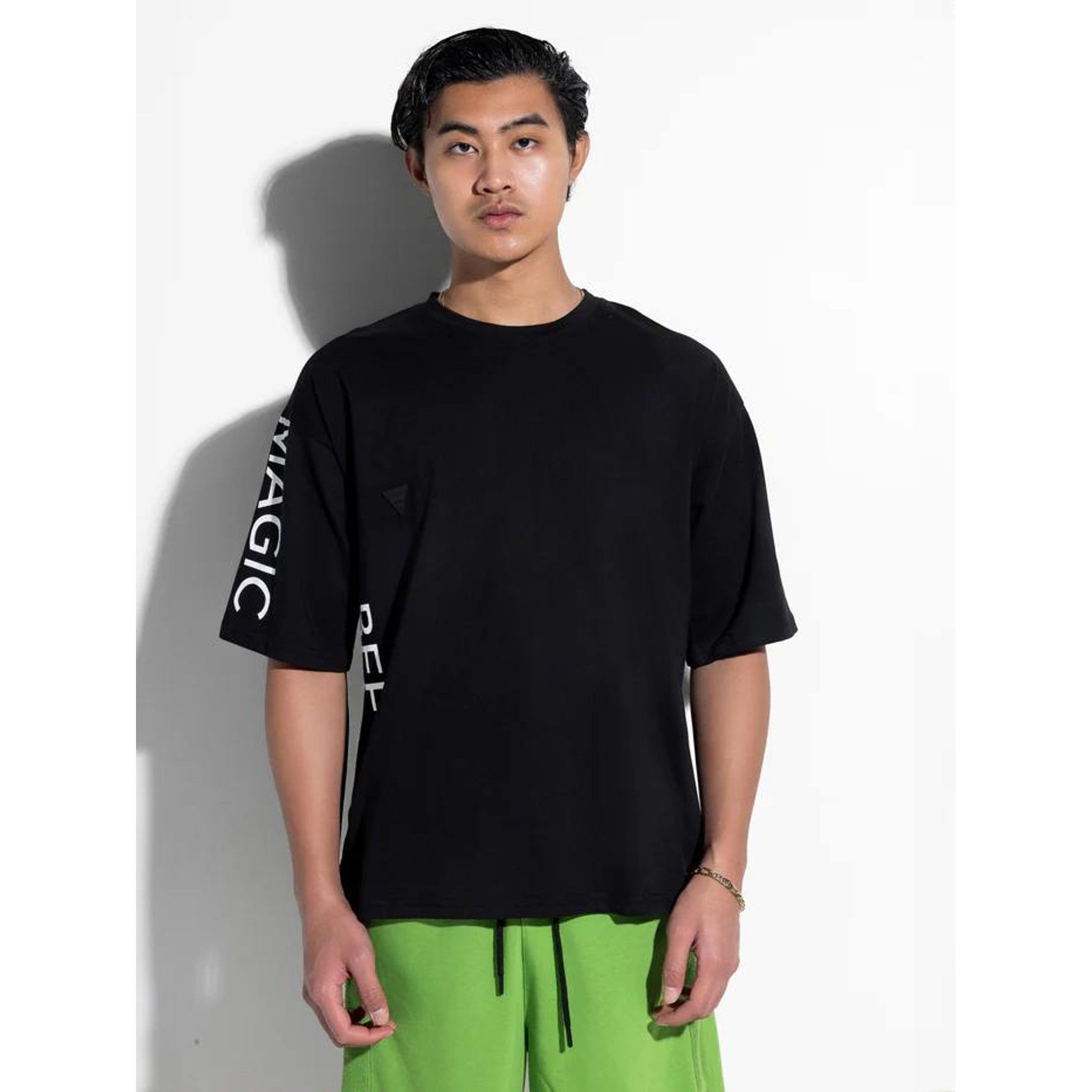 local_21134__color_black