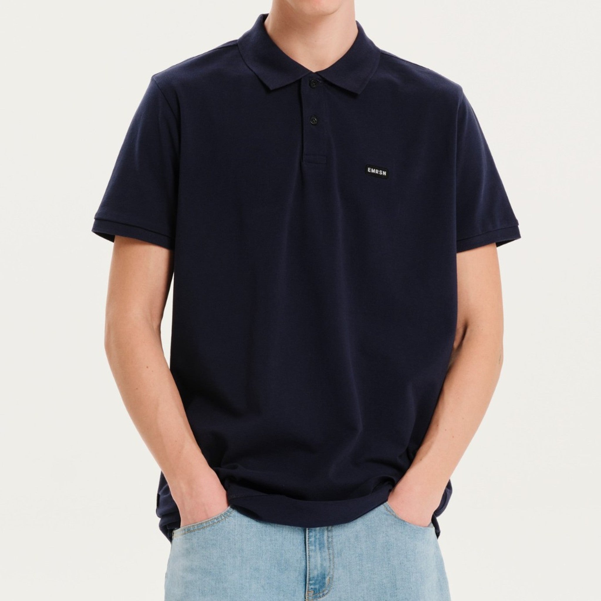 local_17846__color_dark-royal-blue