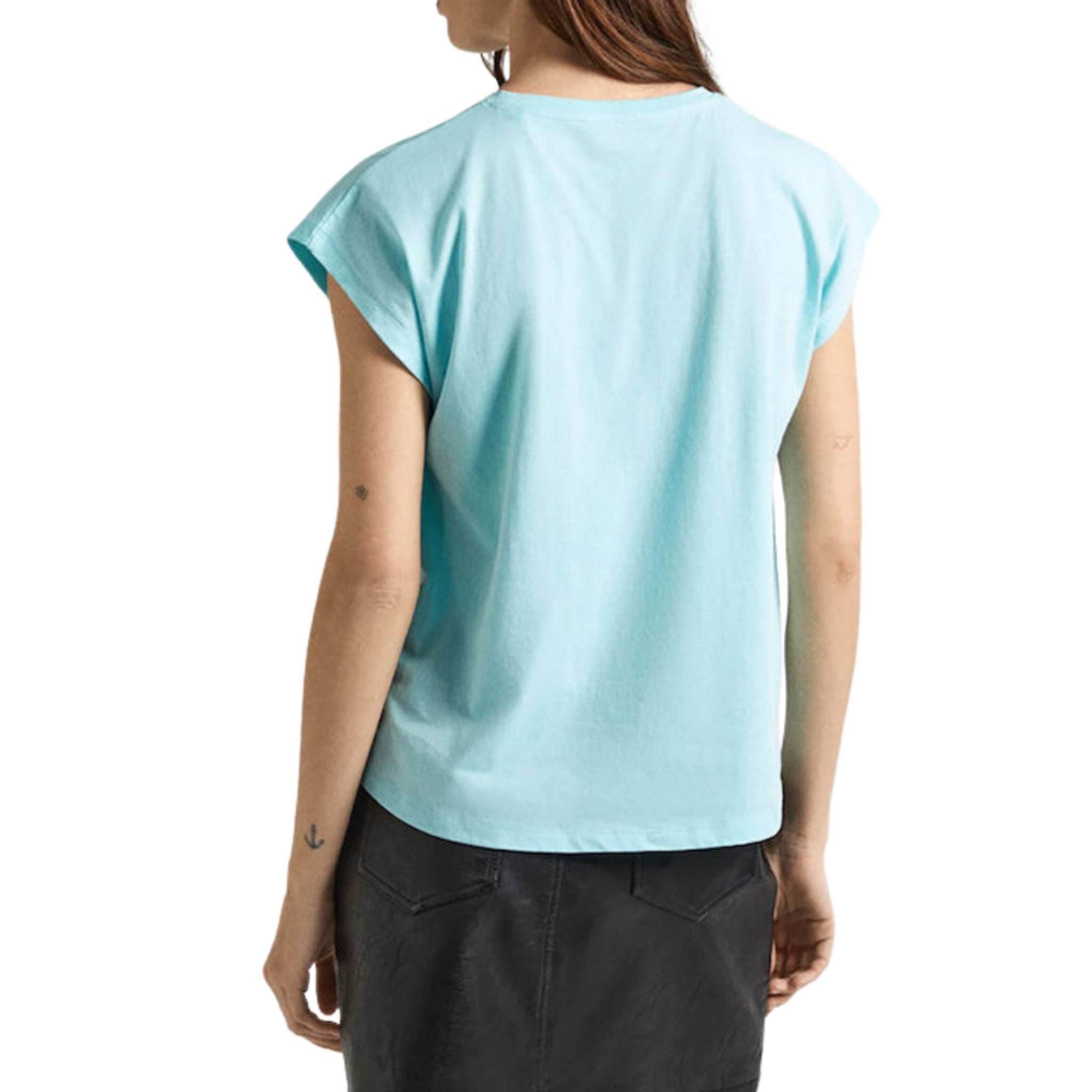 local_22575__color_aqua