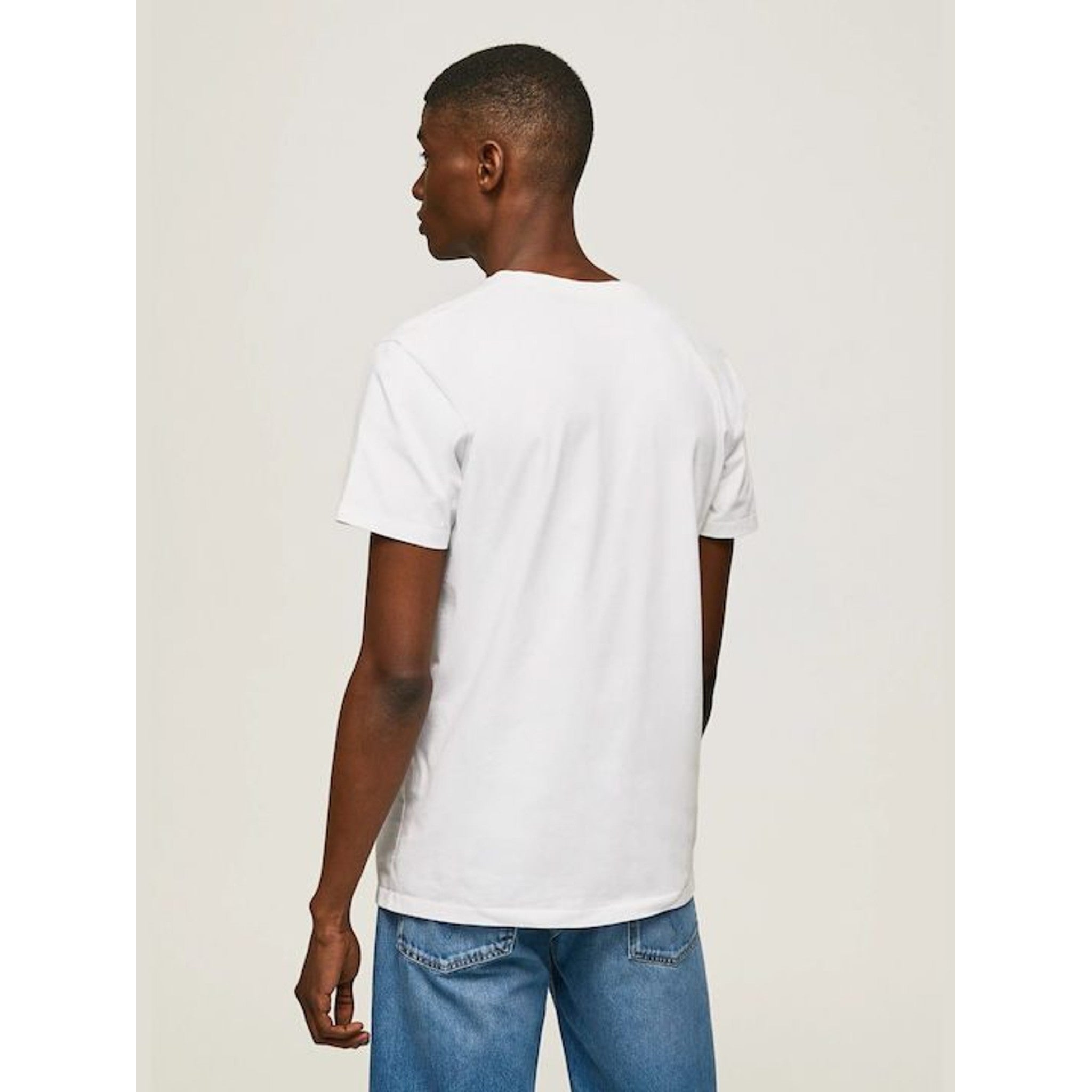 local_9299__color_white